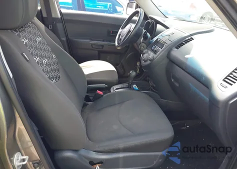 2010 Kia Soul + из США, поврежденный, VIN KNDJT2A21A7028633